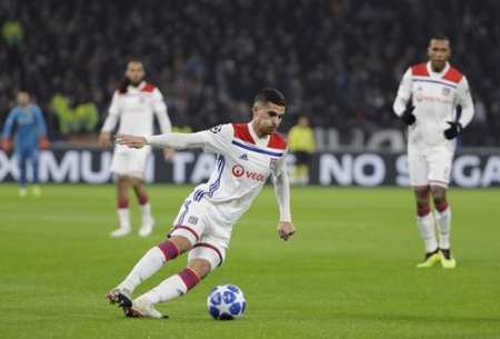 然占据前三 然占据前三